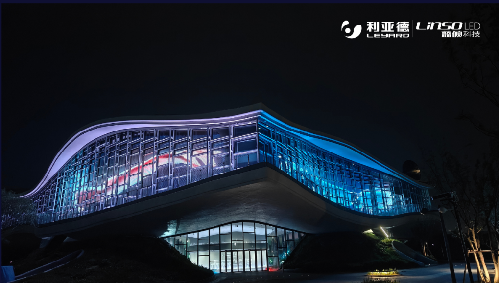 标杆案例 | 南宫NG·28(中国)相信品牌的力量·蓝硕助力点亮全球最大双壳体结构科幻馆——在水一方科幻馆